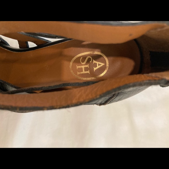 Black strappy sandals - Picture 6 of 6